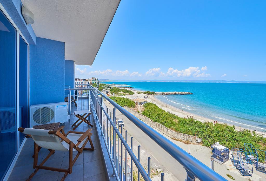 Family Hotel Regata Pomorie Exterior foto